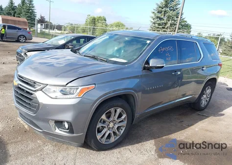 2018 Chevrolet Traverse Premier из США, поврежденный, VIN 1GNEVJKW5JJ233874